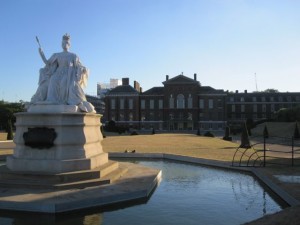Here she is in front of Kensington Palace.