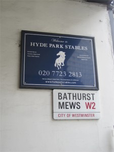 First stop after checking in at the hostel was Hyde Park Stables to book a time to ride if possible. It was! 4 PM Monday. 